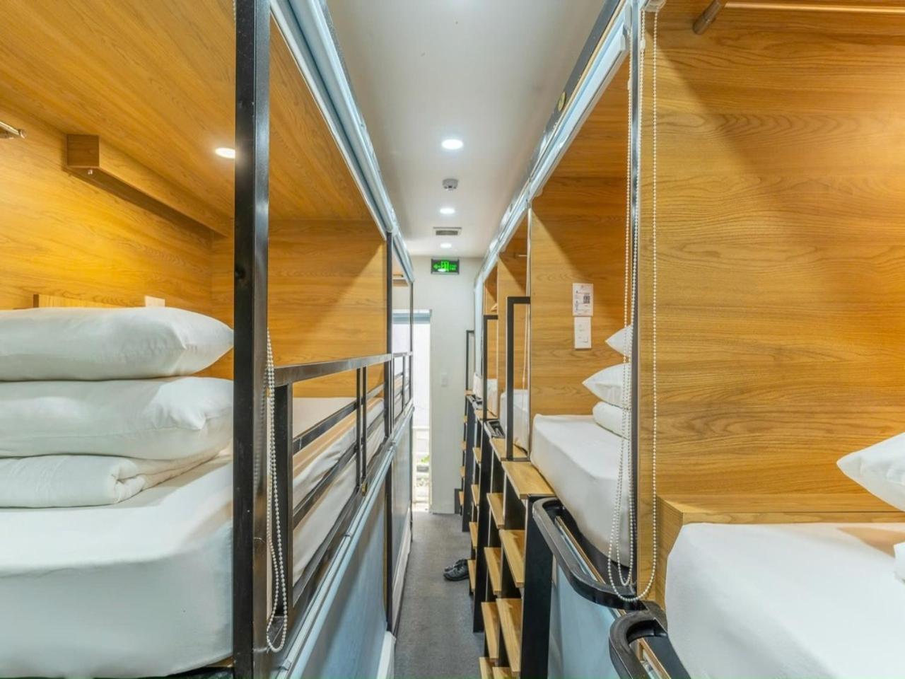 Amango Hostel مدينة هوشي منه المظهر الخارجي الصورة
